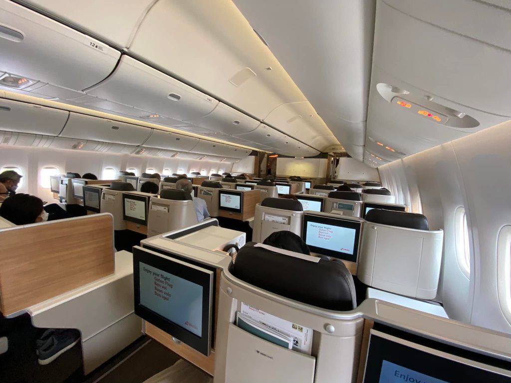 Exploring SWISS Business Class: A Comprehensive Review 3 SWISS Business Class
