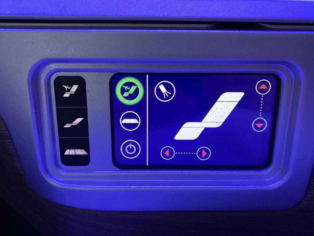 Discover the Ultimate Luxury: British Airways Business Class (Club World) 2 British Airways Business Class