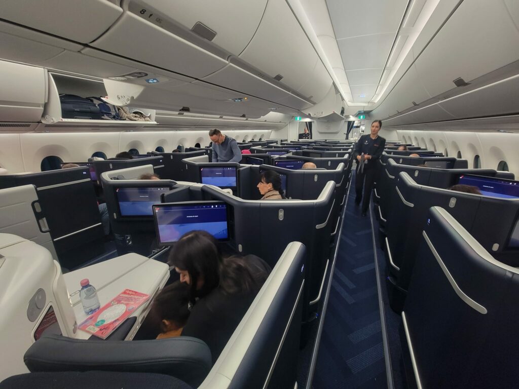 Discover the Ultimate Comfort in Air France Business Class 1 Airbus A350-900 (F-HUVC)