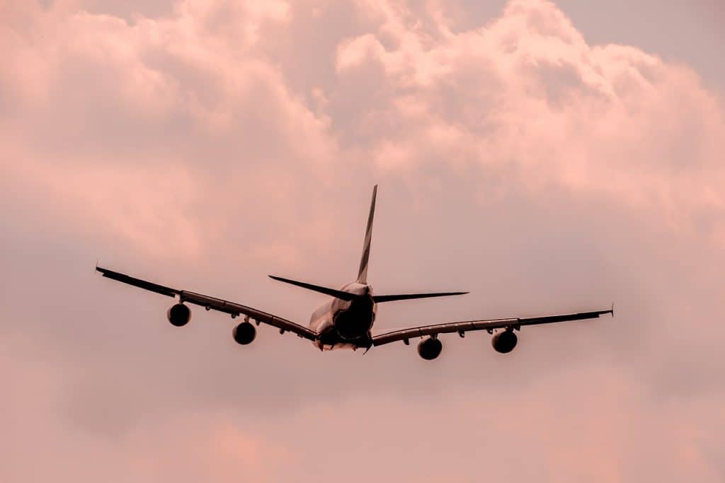 Airplane Fligh tDeals