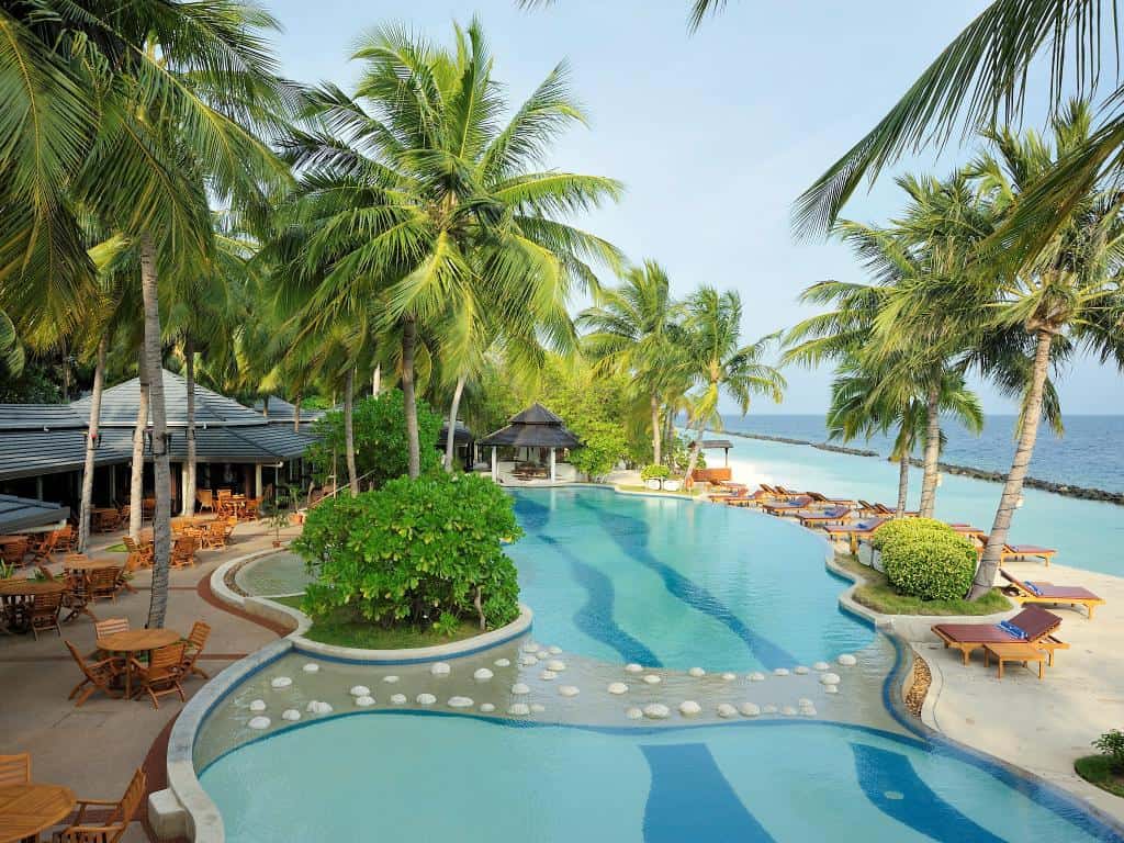 Royal Island Resort1